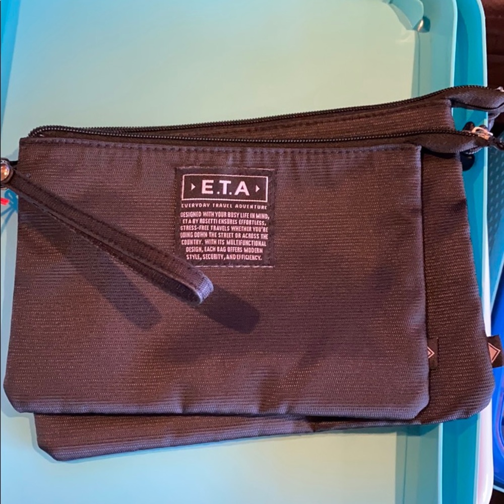 Everyday Travel E.T.A Multifunctional Zip bags. - Picture 8 of 10